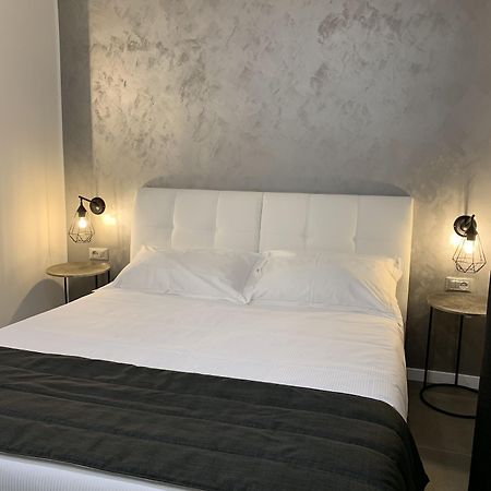 Aparthotel Bossi มิลาน ภายนอก รูปภาพ
